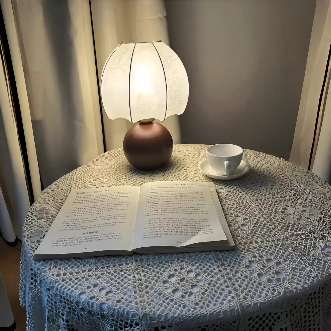 Vintage floral table lamp, med - Home Decor Lamp ulasan dan harga