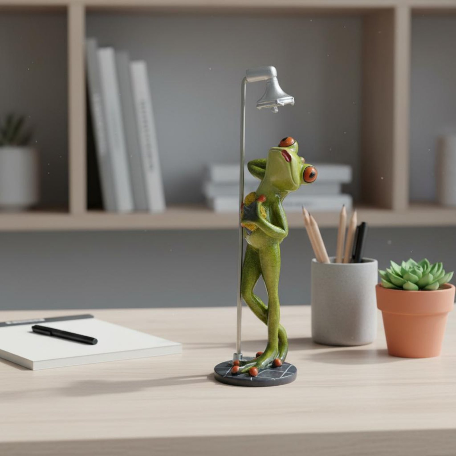 Showering Frog Figurine Great  - Home Decor Statue ulasan dan harga